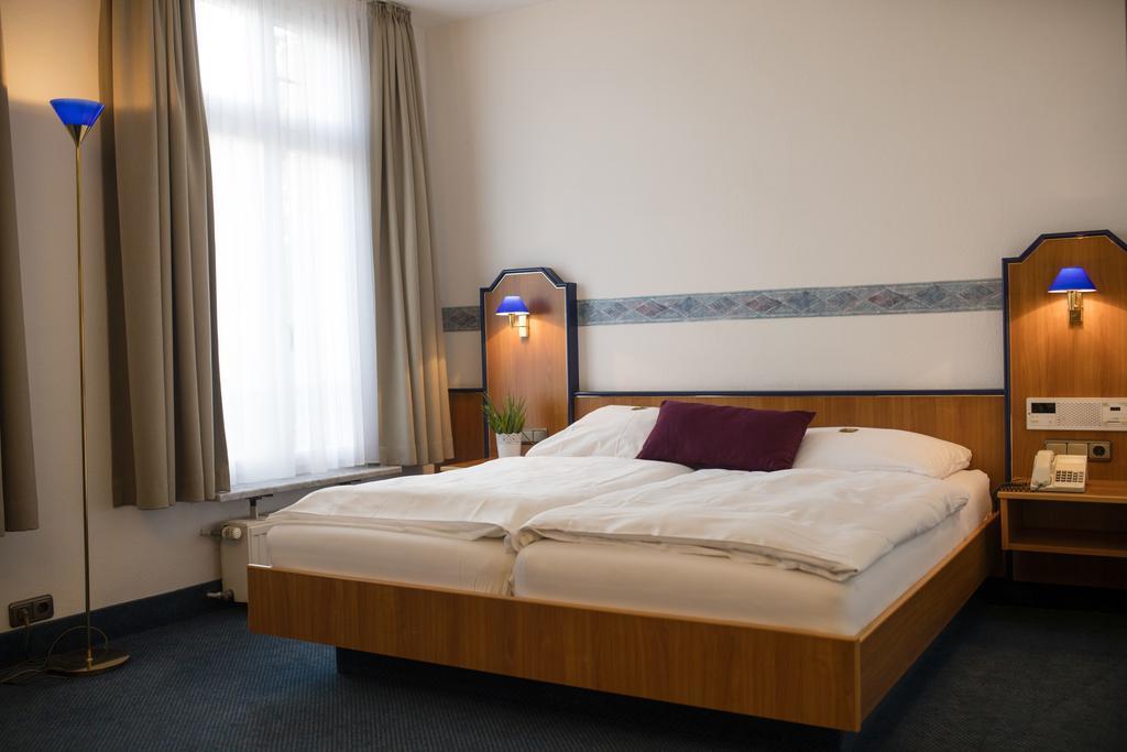 Parkhotel Tillmanns Eltville am Rhein Extérieur photo